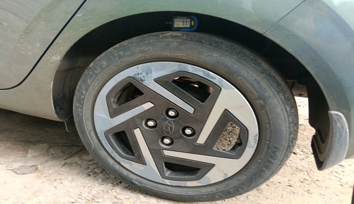 2023 Hyundai GRAND I10 NIOS SPORTZ AMT 1.2 KAPPA VTVT, Petrol, Automatic, 44,358 km, tyre