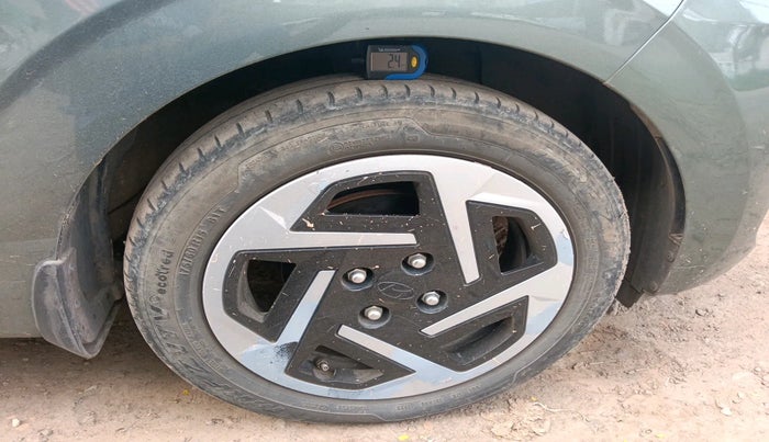 2023 Hyundai GRAND I10 NIOS SPORTZ AMT 1.2 KAPPA VTVT, Petrol, Automatic, 44,358 km, tyre