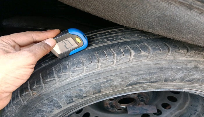 2017 Maruti Baleno DELTA PETROL 1.2, Petrol, Manual, 1,15,781 km, tyre