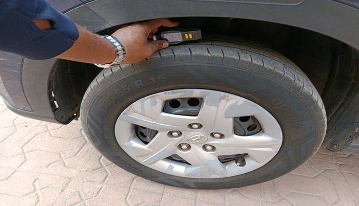 2021 Hyundai VENUE S 1.0 TURBO DCT, Petrol, Automatic, 49,986 km, tyre