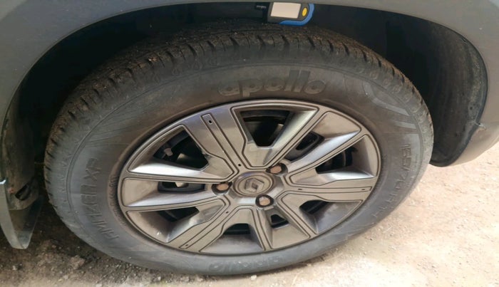 2021 Renault Kwid NEOTECH RXL 1.0 AMT, Petrol, Automatic, 33,094 km, tyre