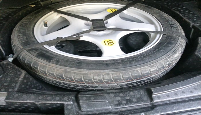 2019 BMW X3 X DRIVE 20D Luxury Line, Diesel, Automatic, 1,16,141 km, tyre