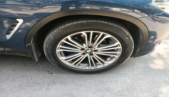 2019 BMW X3 X DRIVE 20D Luxury Line, Diesel, Automatic, 1,16,141 km, tyre