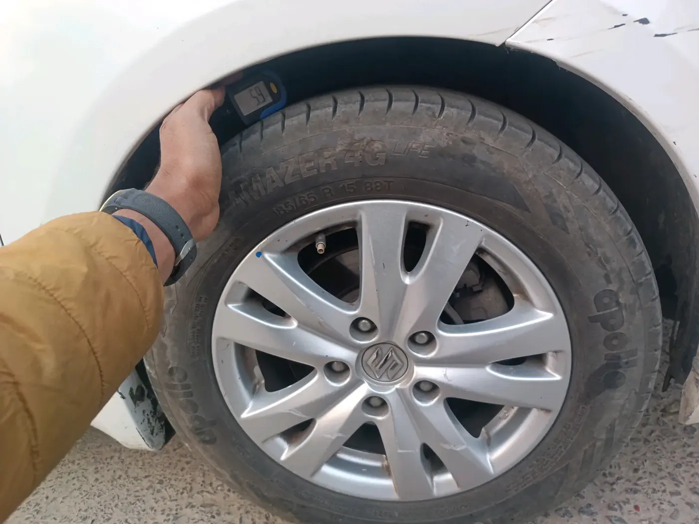 2017 Maruti Ertiga ZDI SHVS, Diesel, Manual, 93,647 km, tyre