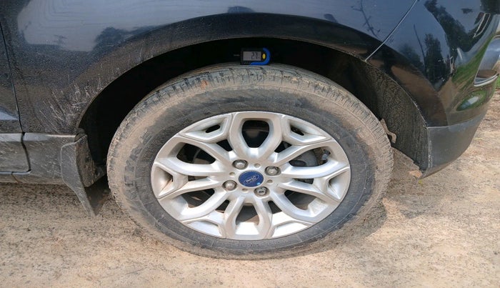 2013 Ford Ecosport TITANIUM 1.0L ECOBOOST, Petrol, Manual, 71,004 km, tyre