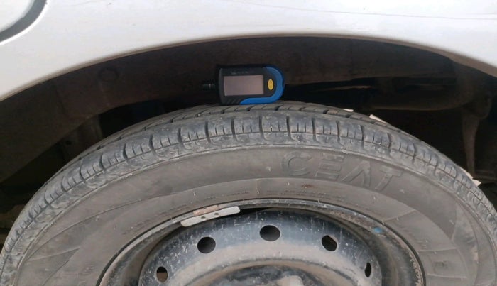 2019 Maruti Alto LXI, Petrol, Manual, 38,986 km, tyre