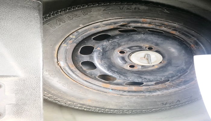 2010 Ford Figo EXI 1.4 DIESEL, Diesel, Manual, 96,014 km, tyre