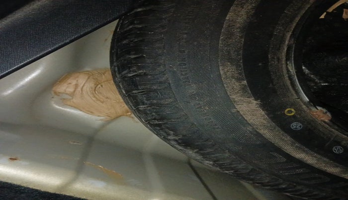 2020 Tata ALTROZ XZ PETROL, Petrol, Manual, 50,430 km, tyre