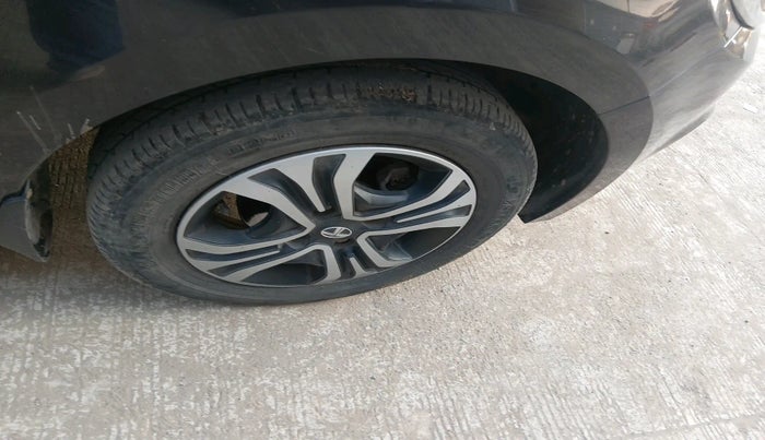 2022 Tata Tiago XZ PLUS CNG, Petrol, Manual, 35,587 km, tyre