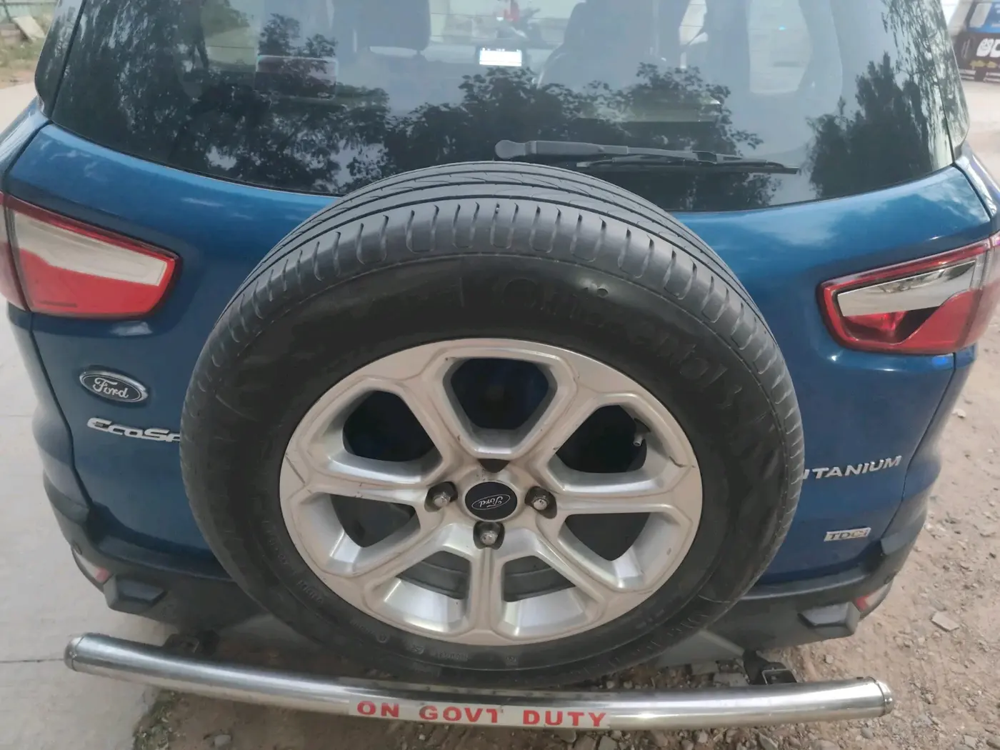 2018 Ford Ecosport TITANIUM 1.5L DIESEL, Diesel, Manual, 1,11,000 km, tyre