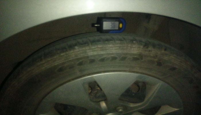 2016 Hyundai Grand i10 SPORTZ 1.2 KAPPA VTVT, Petrol, Manual, 75,186 km, tyre