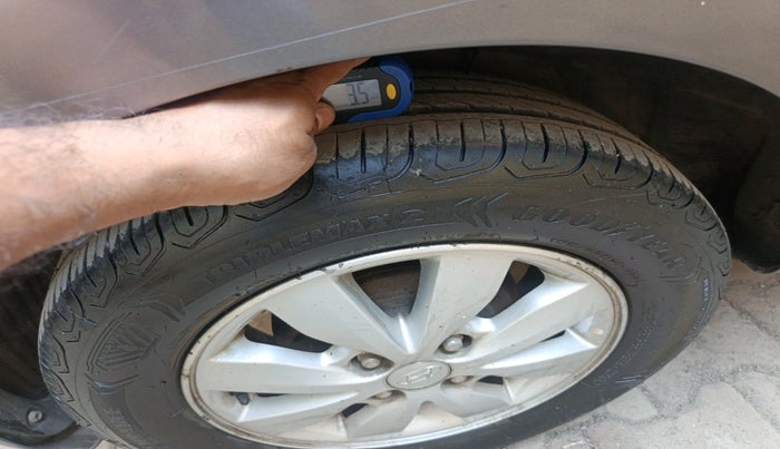 2013 Hyundai i20 SPORTZ 1.2, Petrol, Manual, 63,685 km, tyre