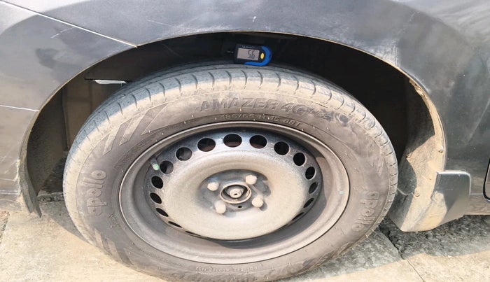 2017 Maruti Baleno DELTA PETROL 1.2, Petrol, Manual, 81,182 km, tyre