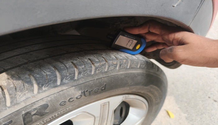 2019 Tata NEXON XM PETROL, Petrol, Manual, 81,635 km, tyre