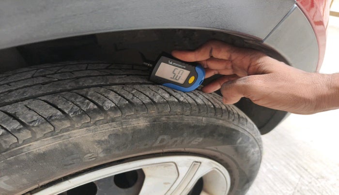 2019 Tata NEXON XM PETROL, Petrol, Manual, 81,635 km, tyre