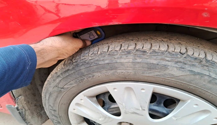 2015 Honda Brio S MT, Petrol, Manual, 53,875 km, tyre