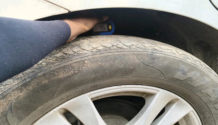 2012 Hyundai Santa Fe 2 WD, Diesel, Manual, 1,50,000 km, tyre