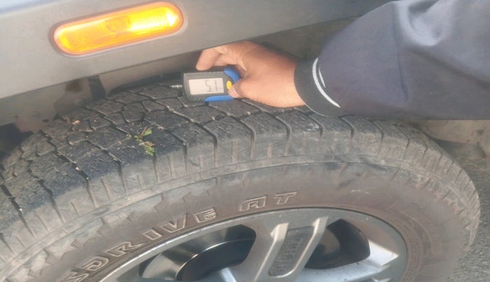 2022 Mahindra Thar LX D 4WD AT CONVERTIBLE, Diesel, Automatic, 29,718 km, tyre