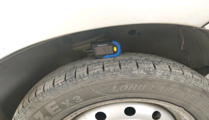 2011 Maruti Wagon R 1.0 LXI, Petrol, Manual, 91,283 km, tyre