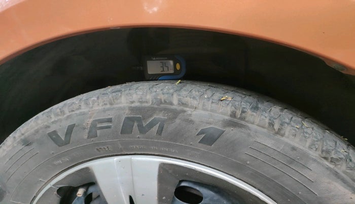 2016 Tata Tiago XT PETROL, Petrol, Manual, 83,590 km, tyre