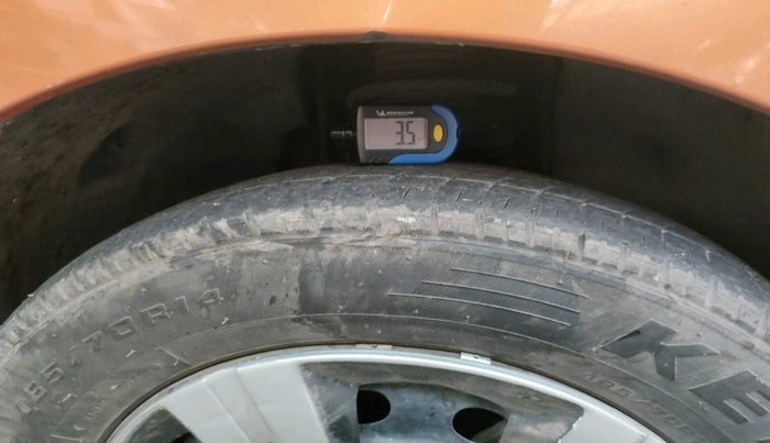 2016 Tata Tiago XT PETROL, Petrol, Manual, 83,590 km, tyre