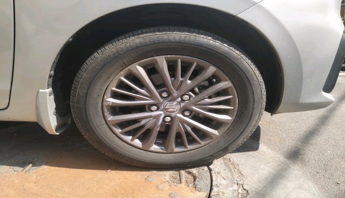 2019 Maruti Ertiga ZXI AT SHVS, Petrol, Automatic, 27,386 km, tyre