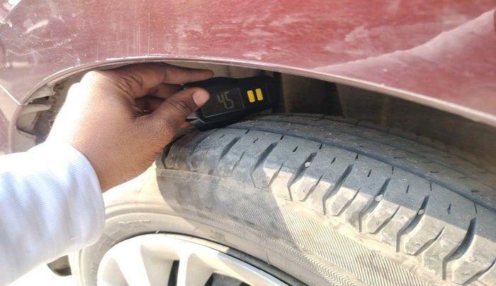 2021 Maruti Ertiga VXI CNG, Petrol, Manual, 89,654 km, tyre