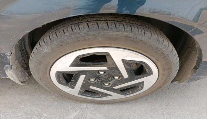 2024 Hyundai GRAND I10 NIOS SPORTZ 1.2 KAPPA VTVT CNG, Petrol, Manual, 47,127 km, tyre