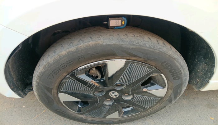 2023 Tata TIAGO EV XZ PLUS LONG RANGE, Electric, Automatic, 40,011 km, tyre