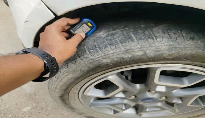 2017 Ford Ecosport TITANIUM 1.5L DIESEL, Diesel, Manual, 1,91,899 km, tyre