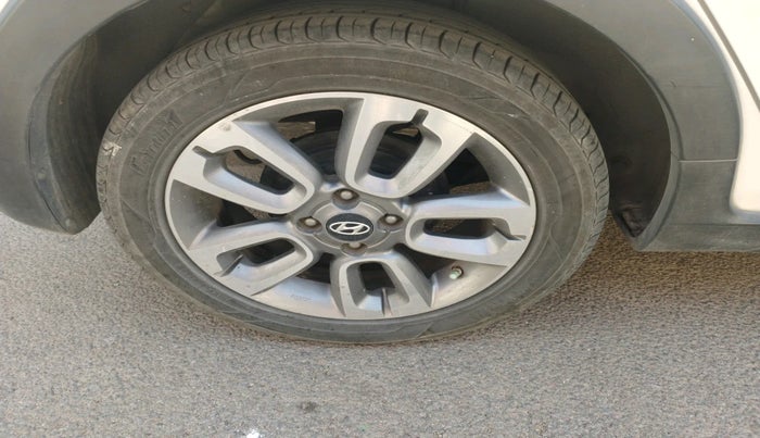 2018 Hyundai i20 Active 1.2 SX DUAL TONE, Petrol, Manual, 84,460 km, tyre