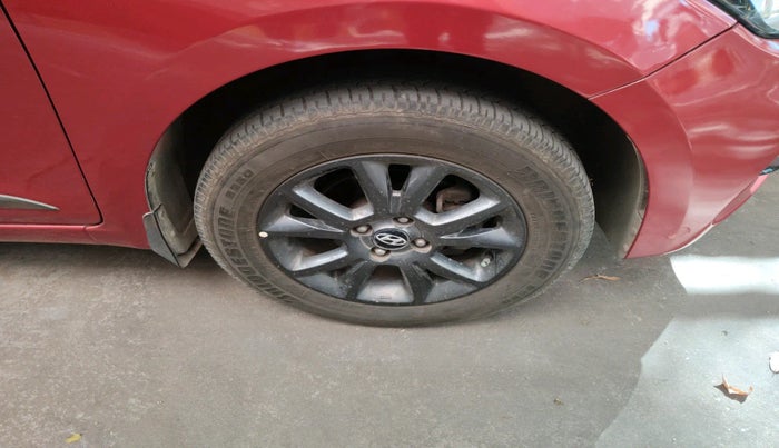 2018 Hyundai Elite i20 ASTA 1.2  CVT, Petrol, Automatic, 19,186 km, tyre