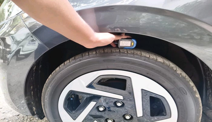 2025 Hyundai GRAND I10 NIOS SPORTZ AMT 1.2 KAPPA VTVT, Petrol, Automatic, 2,514 km, tyre