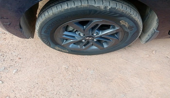 2021 Hyundai GRAND I10 NIOS SPORTZ 1.2 KAPPA VTVT, Petrol, Manual, 30,428 km, tyre