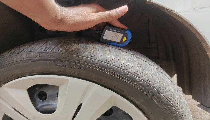 2015 Maruti Wagon R 1.0 VXI, Petrol, Manual, 25,511 km, tyre