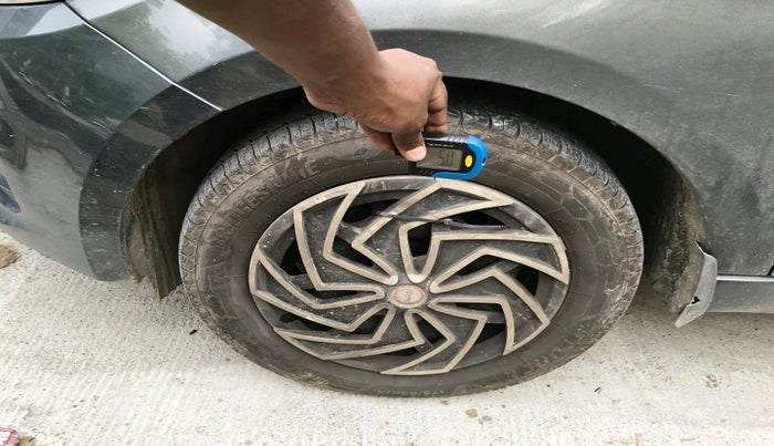 2021 Tata Tiago XT PETROL, Petrol, Manual, 51,576 km, tyre