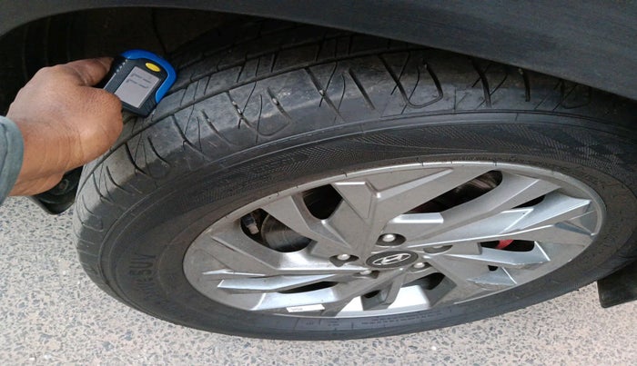 2021 Hyundai Creta SX (O) 1.4 TURBO DCT, Petrol, Automatic, 90,331 km, tyre