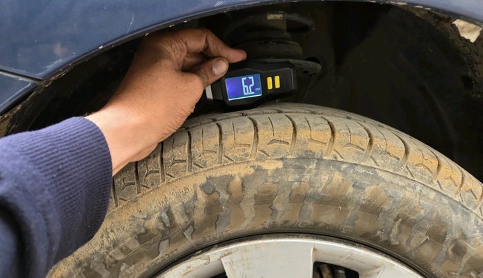 2017 Maruti Baleno DELTA PETROL 1.2, Petrol, Manual, 92,122 km, tyre