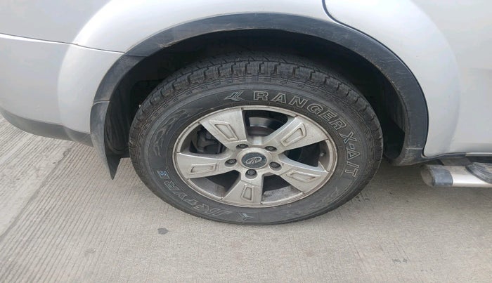 2012 Mahindra XUV500 W8, Diesel, Manual, 1,68,814 km, tyre