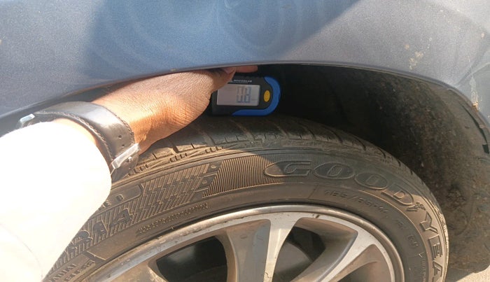 2016 Hyundai Grand i10 ASTA (O) AT 1.2 KAPPA VTVT, Petrol, Automatic, 29,303 km, tyre