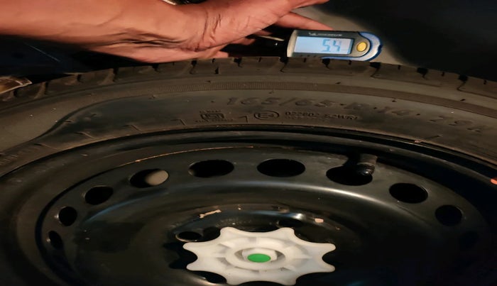 2015 Hyundai Grand i10 ASTA 1.2 KAPPA VTVT, Petrol, Manual, 30,900 km, tyre