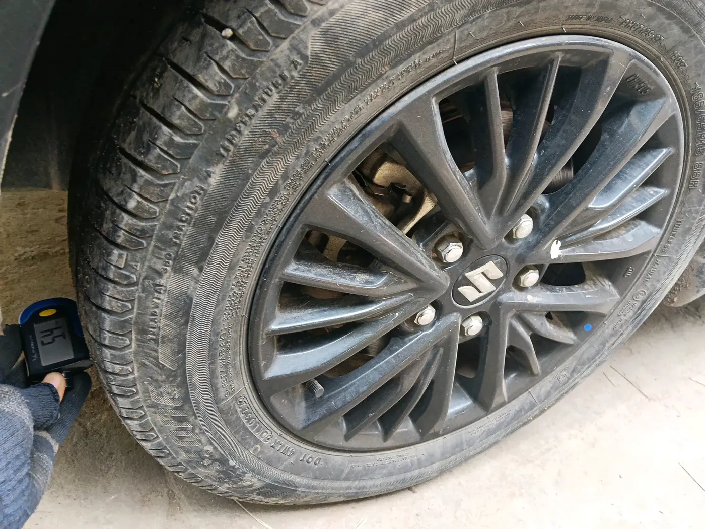 2022 Maruti XL6 ZETA MT, Petrol, Manual, 33,436 km, tyre