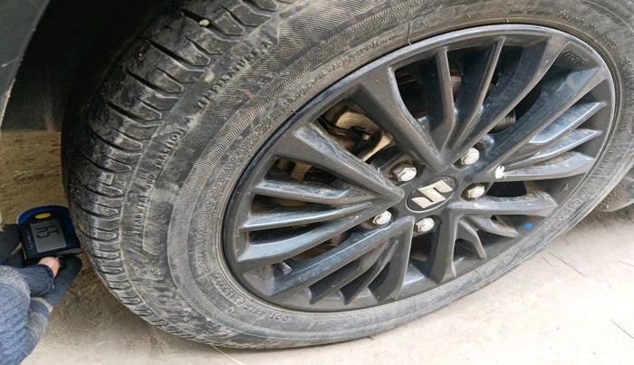 2022 Maruti XL6 ZETA MT, Petrol, Manual, 33,436 km, tyre