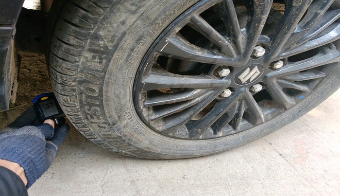 2022 Maruti XL6 ZETA MT, Petrol, Manual, 33,436 km, tyre