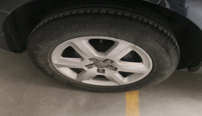 2013 Audi Q7 3.0 TDI QUATTRO, Diesel, Automatic, 98,648 km, tyre