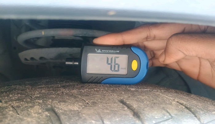 2022 KIA SELTOS X LINE 1.4 DCT, Petrol, Automatic, 35,927 km, tyre