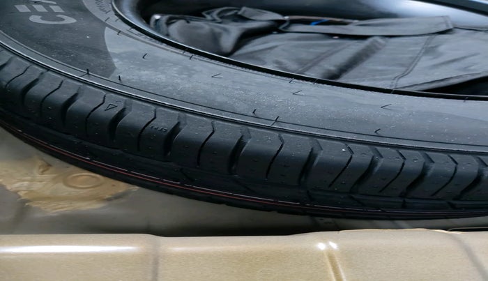 2023 Tata PUNCH ACCOMPLISHED MT, Petrol, Manual, 13,428 km, tyre