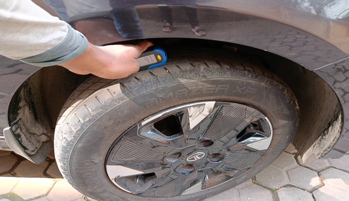 2023 Tata TIAGO EV XZ PLUS LONG RANGE, Electric, Automatic, 26,861 km, tyre