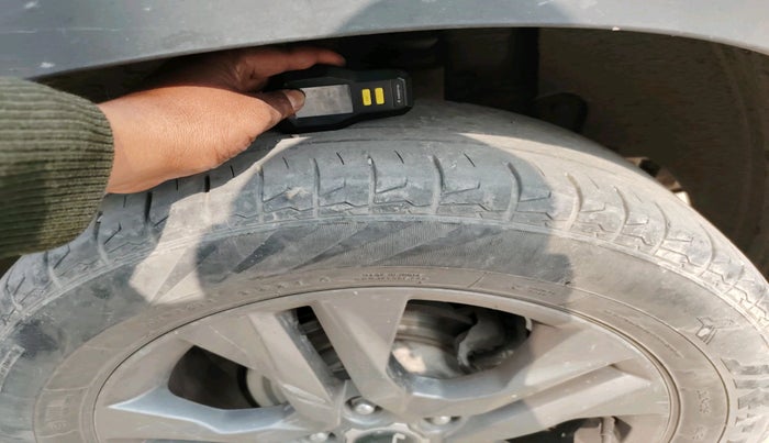 2021 KIA SELTOS HTX IVT 1.5 PETROL, Petrol, Automatic, 61,068 km, tyre