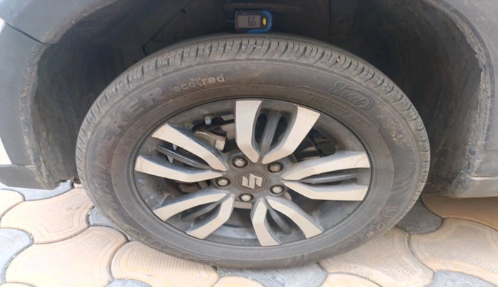 2020 Maruti Vitara Brezza LDI, Diesel, Manual, 1,28,103 km, tyre